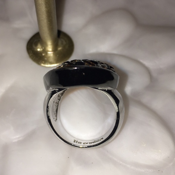 Great Ring! So much bling! - Picture 3 of 3